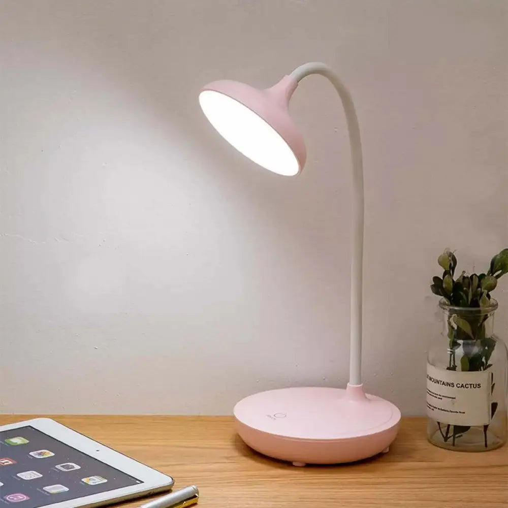 Aesthetic eye protection desk lamp with levels controlled brightness - pink