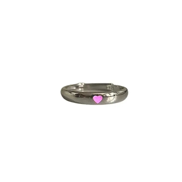 Glow in dark heart ring for enchanting nighttime style - adjustable / pink - ring