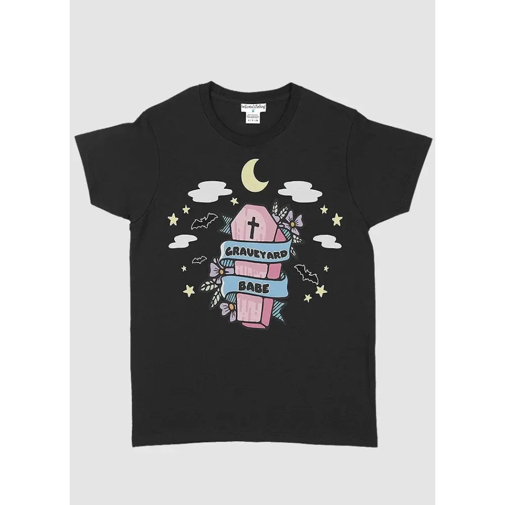 Graveyard babe graphic t-shirt - s / black