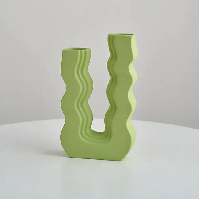 Groovy ceramic vase for a unique and dreamy home aesthetic - green / large