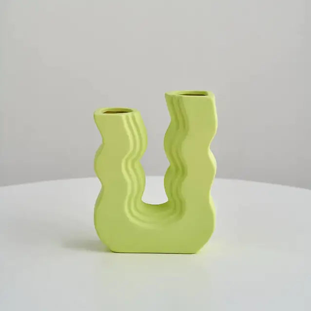 Groovy ceramic vase for a unique and dreamy home aesthetic - green / small