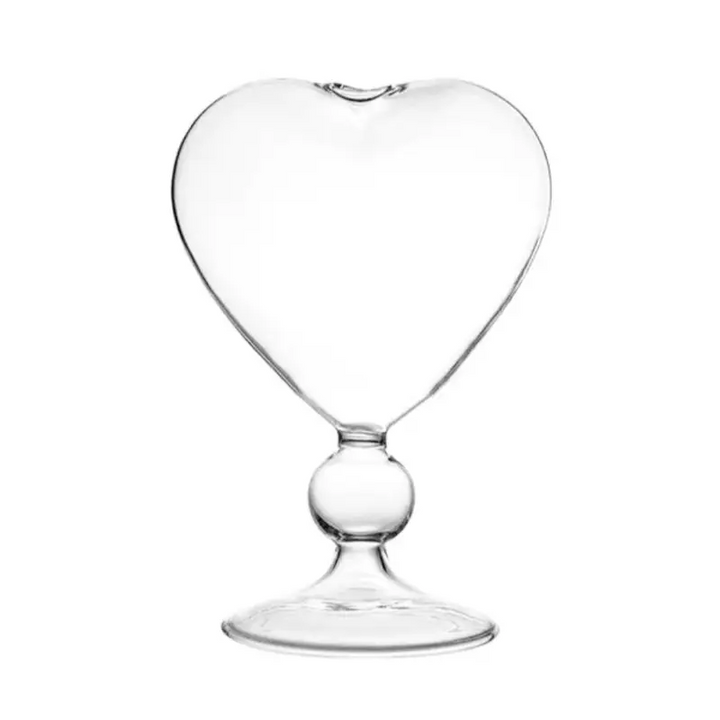 Aesthetic heart shape vase for vintage room decor