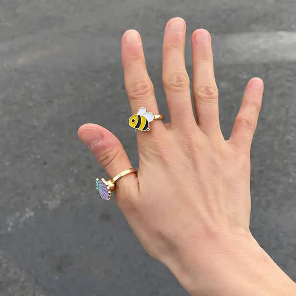 Y2k honey bee fidget ring with free spinning design - ring