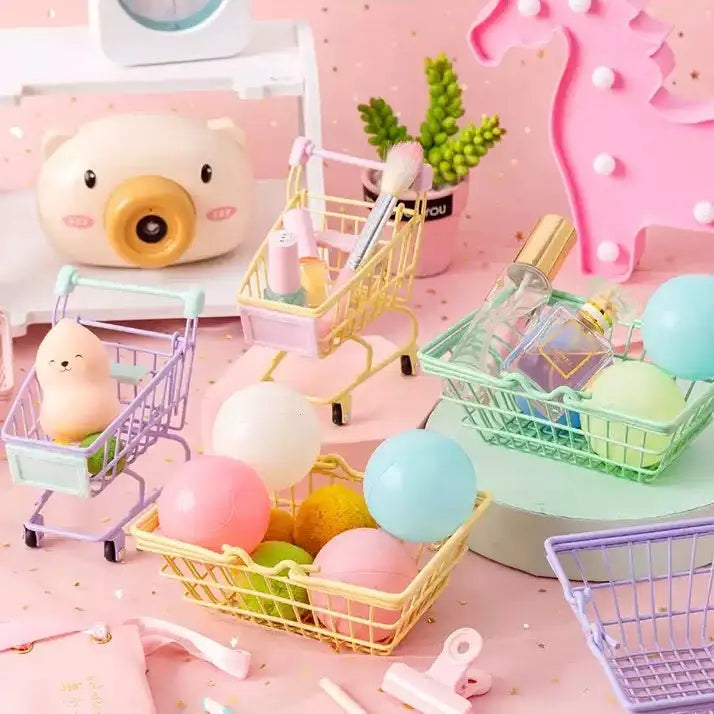 Kawaii shopping trolley for makeup and stationery storage