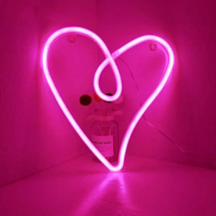 Aesthetic led neon light for room ambiance and decoration - heart