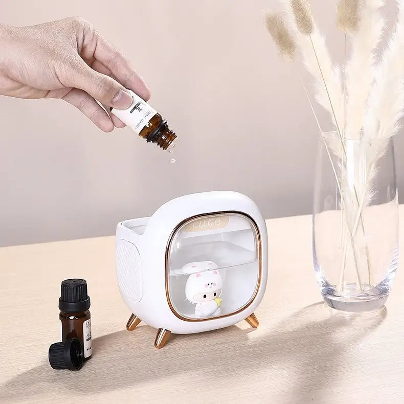 Mini kawaii humidifier for cute and cozy personal spaces