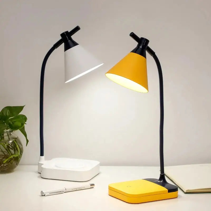 Modern creativity desk lamp with adjustable lighting and rotation