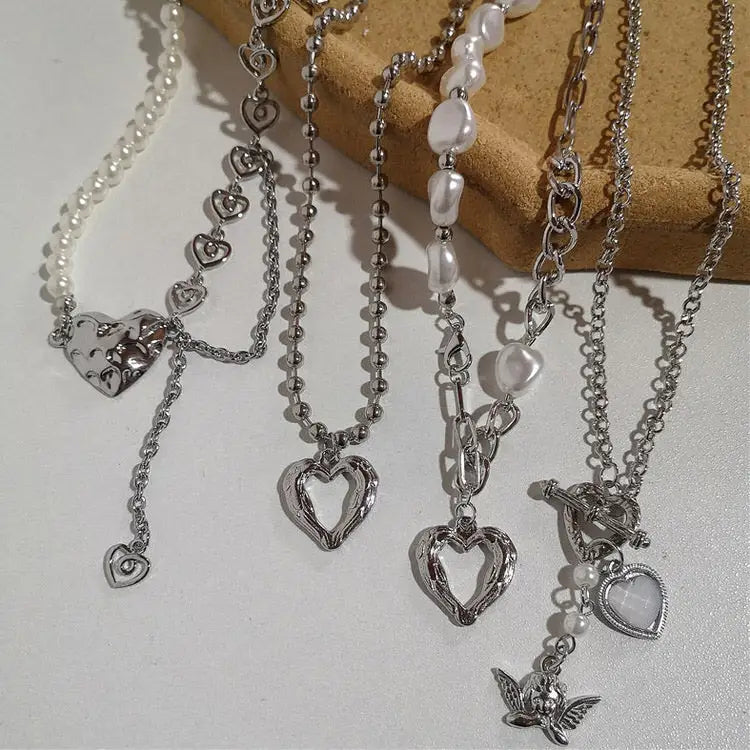 Y2k pearl chain necklace with heart pendant and adjustable clasp