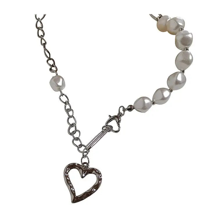 Y2k pearl chain necklace with heart pendant and adjustable clasp