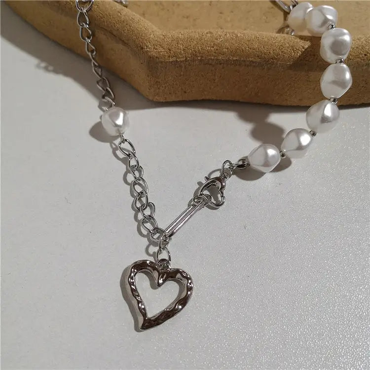 Y2k pearl chain necklace with heart pendant and adjustable clasp - standart / 1