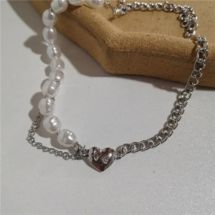 Y2k pearl chain necklace with heart pendant and adjustable clasp - standart / 2