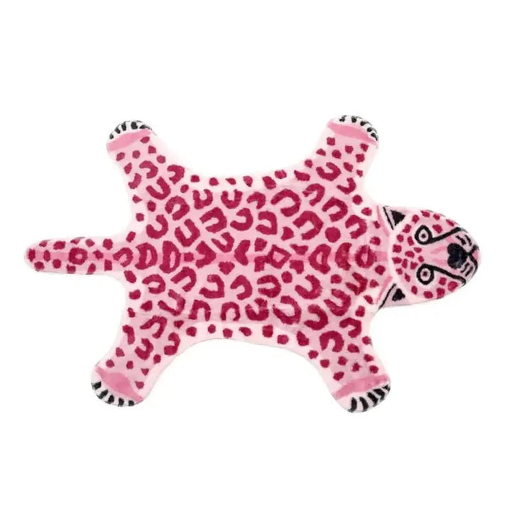 Pink preppy leopard rug for a chic aesthetic bedroom - rugs