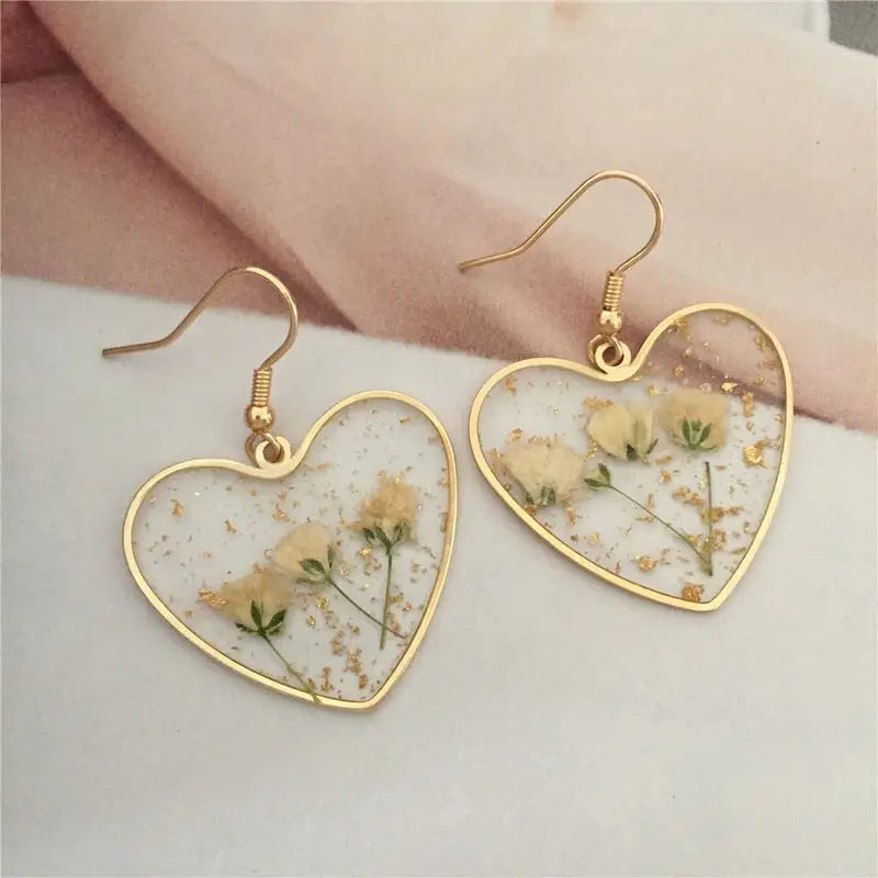 Pressed flower heart earrings - standart / gold - earrings