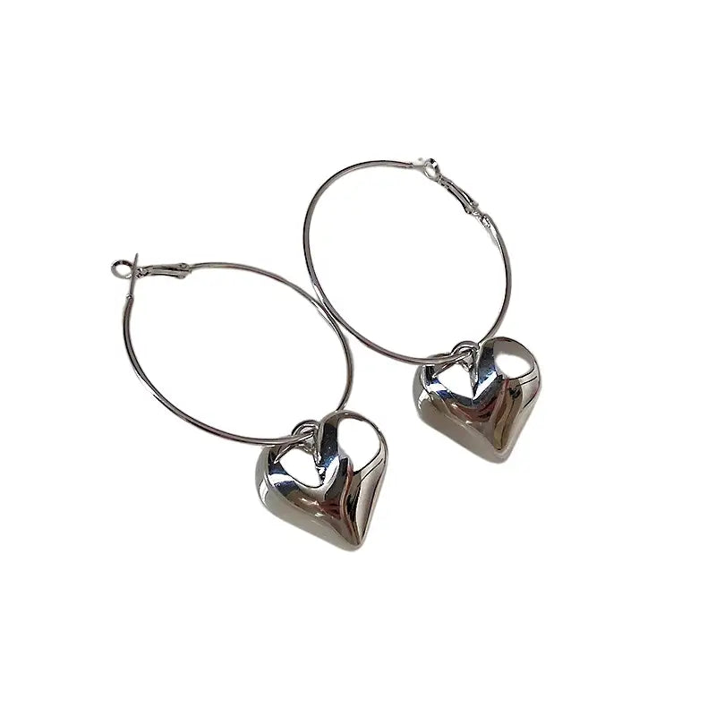 Y2k heart-shaped charm earrings for a sweet look - standart / silver - earrings