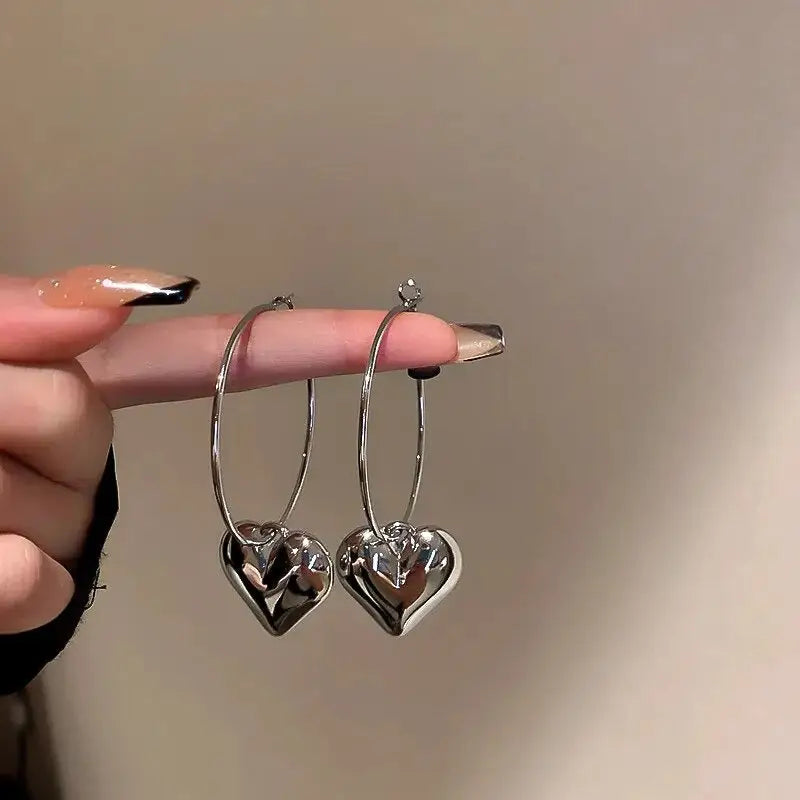 Y2k heart-shaped charm earrings for a sweet look - standart / silver - earrings