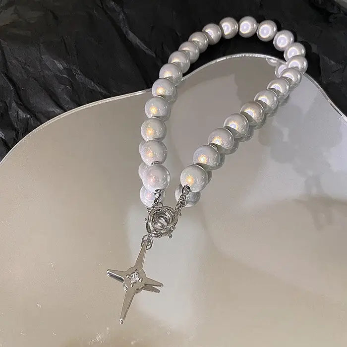 Aesthetic pearl choker necklace for y2k style and fashion