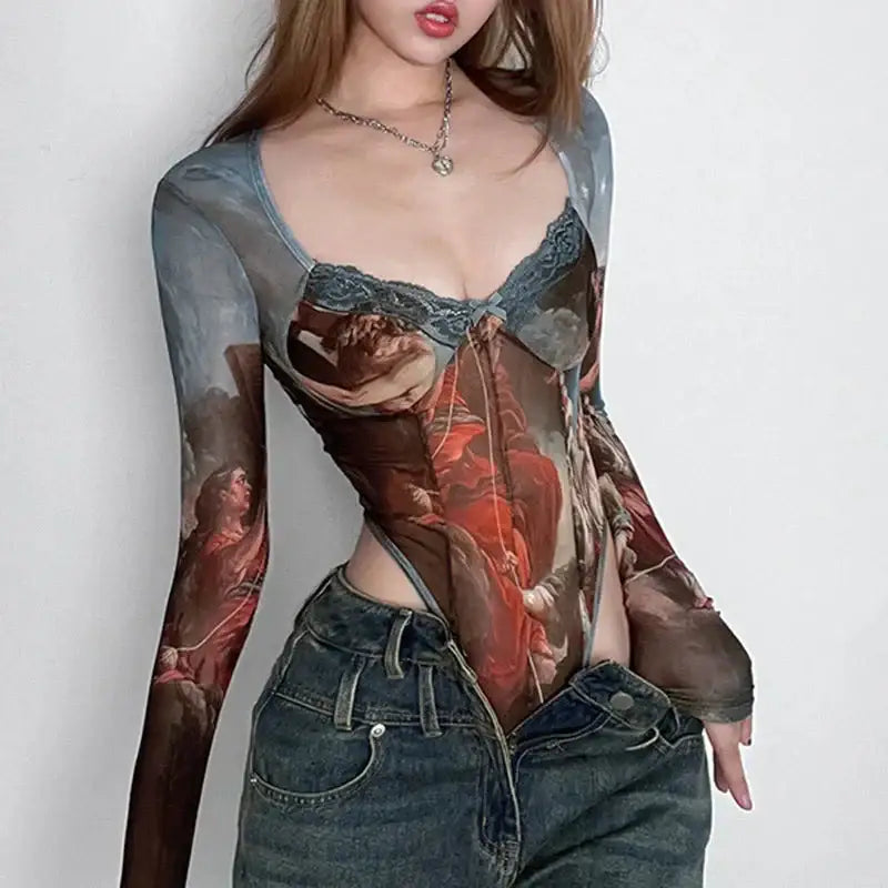 Chic bodysuit with unique renaissance printing details and lace trim