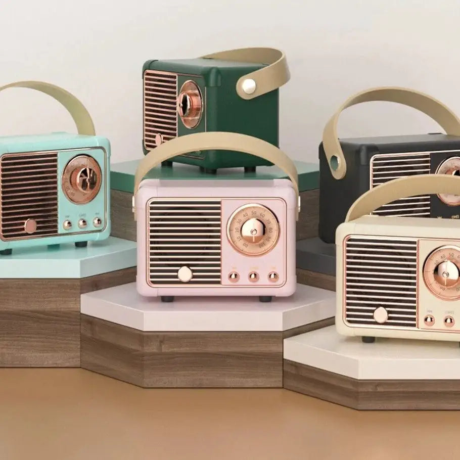 Retro sound mini bluetooth speaker for clear on-the-go