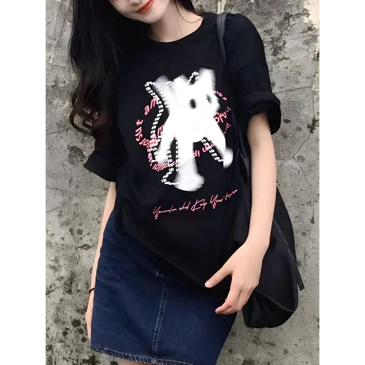 Shaking cat tee