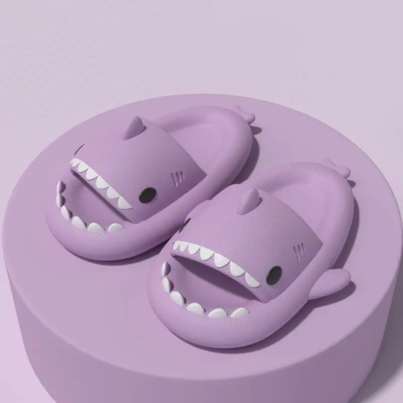 Shark y2k slippers for a bold fashion statement - purple / 36/37 (foot 23.5cm)