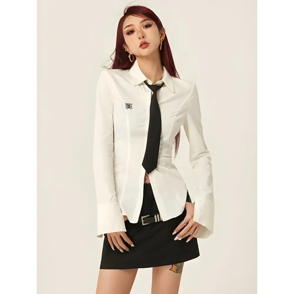 Slim fit shirt with stylish tie for a chic y2k look - white / s