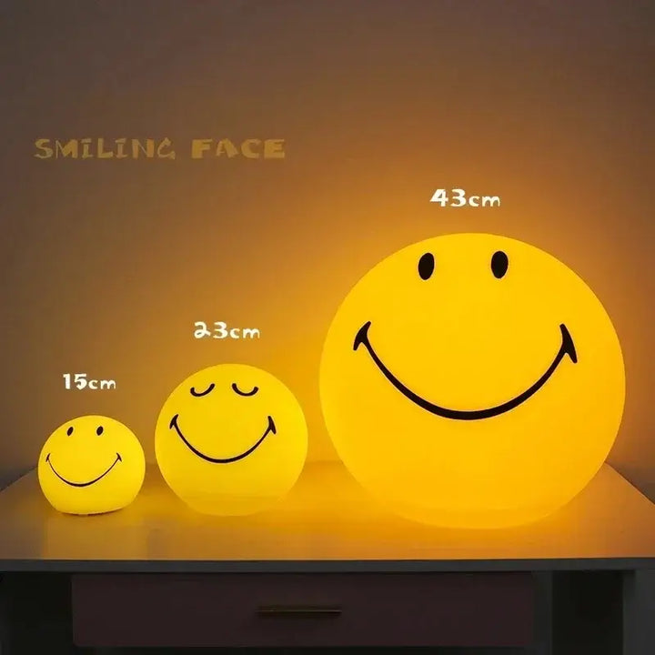 Smiley face lamp