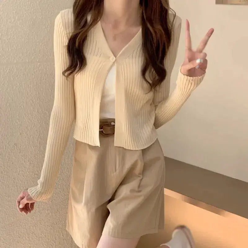 Soft girl slim fit cardigan in pastel shades for y2k style - cream / one size