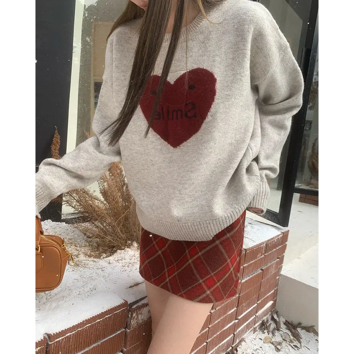 Soft girl warm heart sweater for cozy cheerful days - free size / grey/red