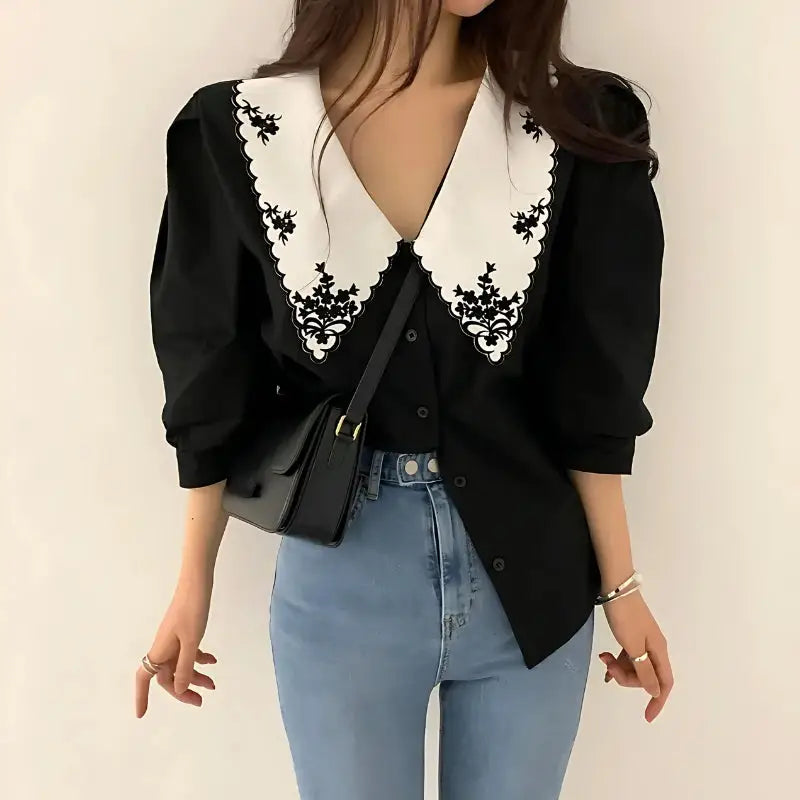 Vintage embroidered collar shirt - black / s