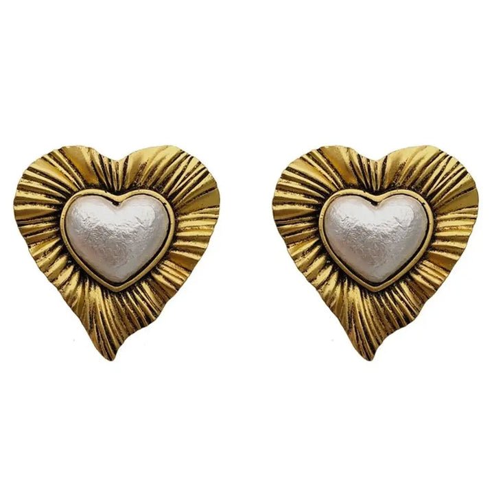 Vintage-inspired sunburst heart earrings perfect for y2k fashion - standart / gold - earrings