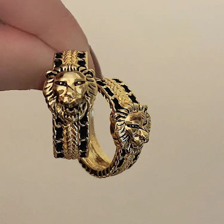 Vintage-inspired lion hoop earrings for a chic look - standart / gold - earrings