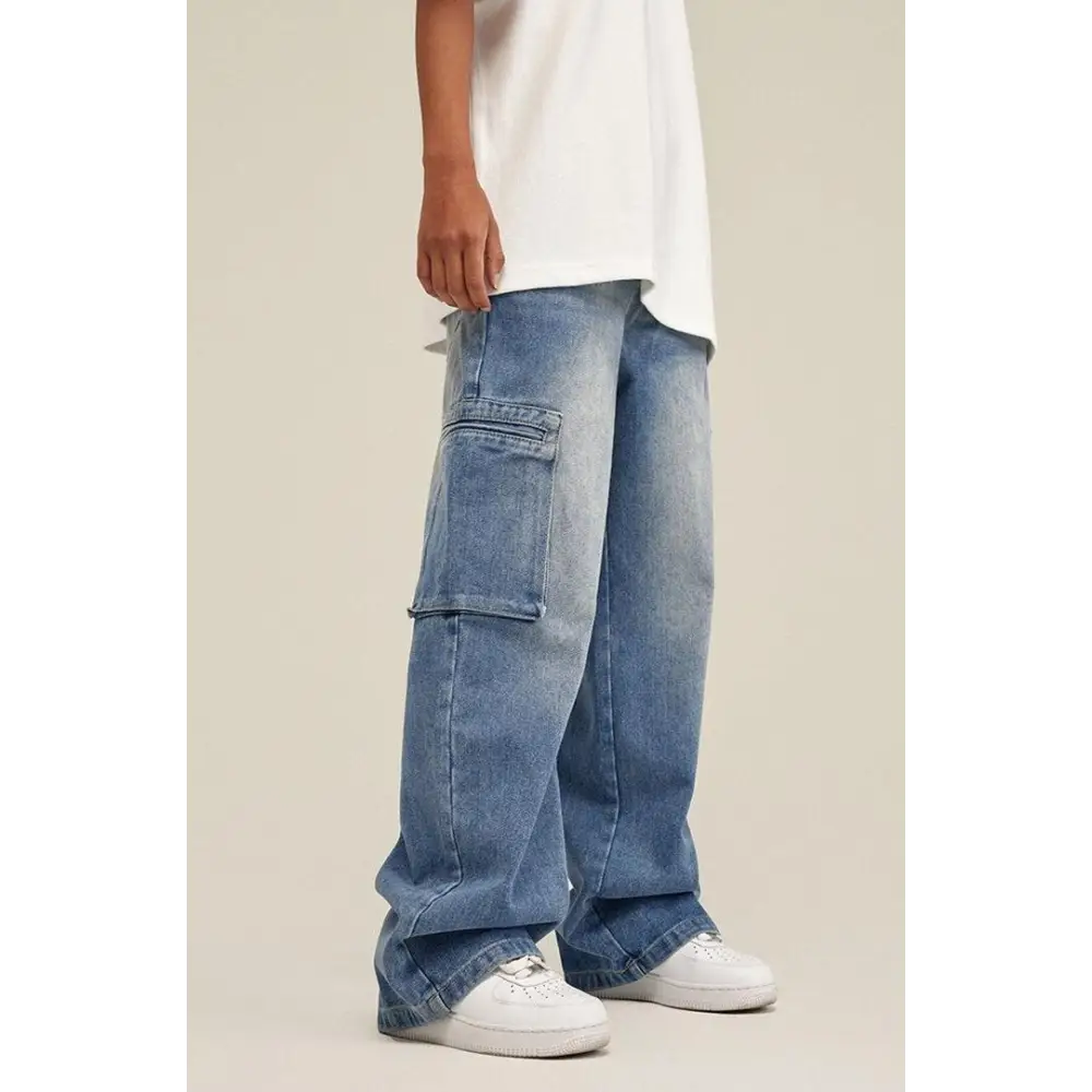 Washed baggy cargo jeans