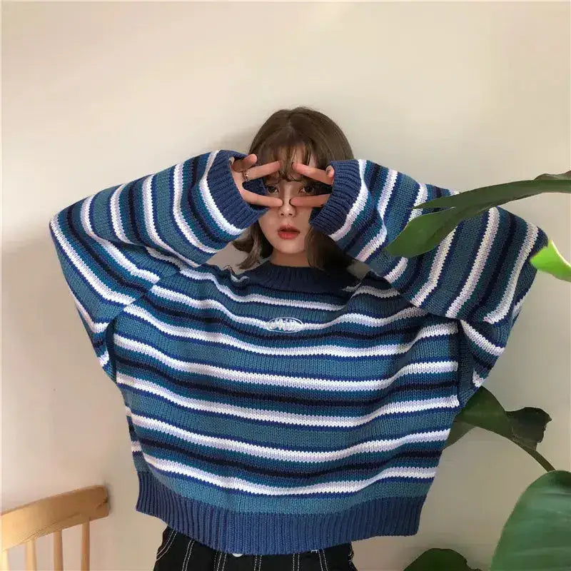 Wide sleeved striped knitted sweater - blue / one size