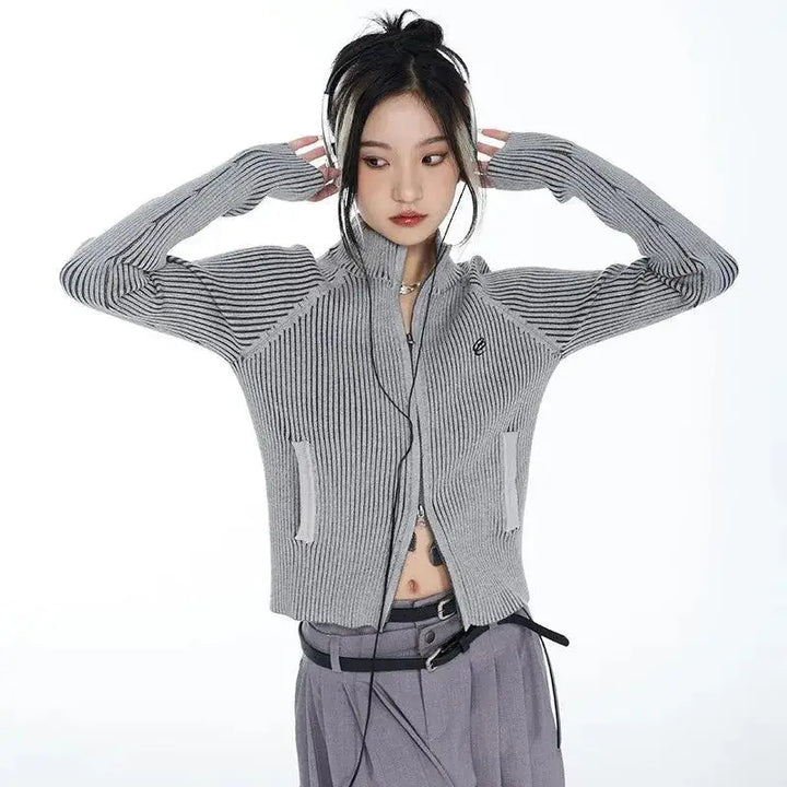 Y2k slim-fit turtleneck cardigan with zip front fastening - gray / s